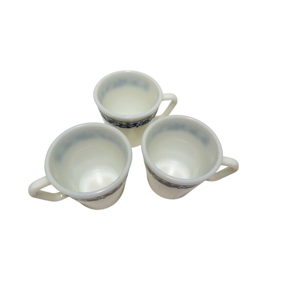 Set of 3 PYREX Old Town Blue Onion #1410 Milk Glass Coffee Cups Mugs 1970's USA - Picture 3 of 4